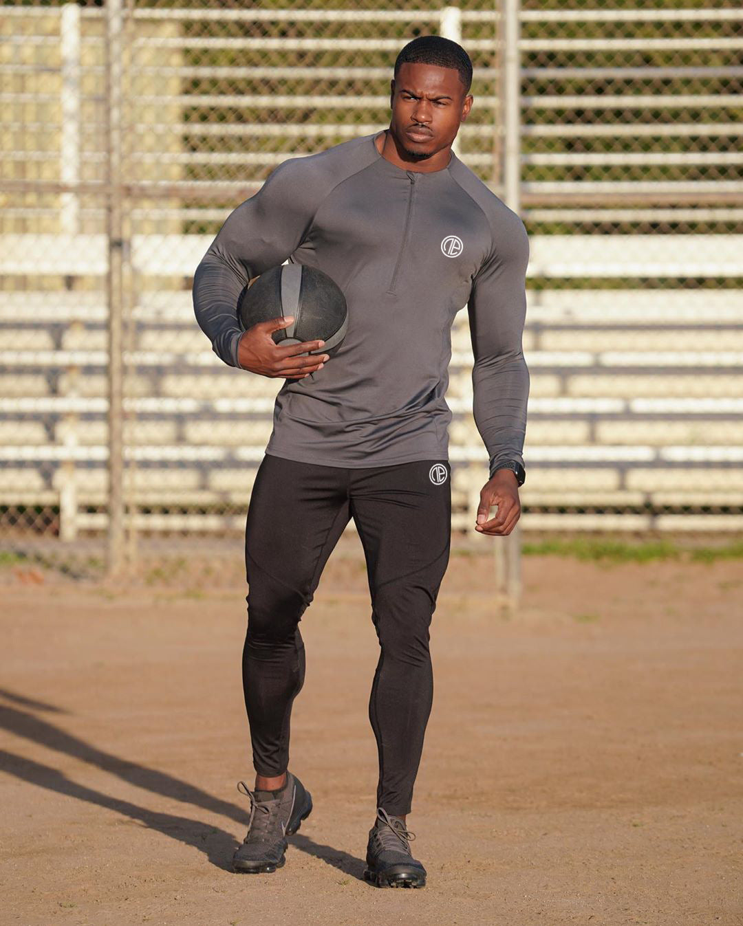 Camisas deportivas con cuello y cremallera para hombre, camiseta deportiva negra de manga larga para gimnasio