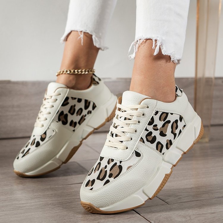 Zapatos de tacón informales con estampado de leopardo de gran tamaño para mujer, nuevos zapatos deportivos informales planos con cordones para primavera y otoño