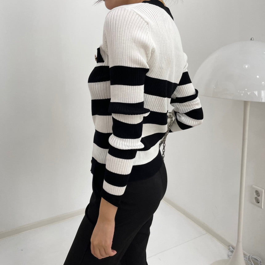 Contrast Stripe Design Long Sleeve Knitted Cardigan Woman