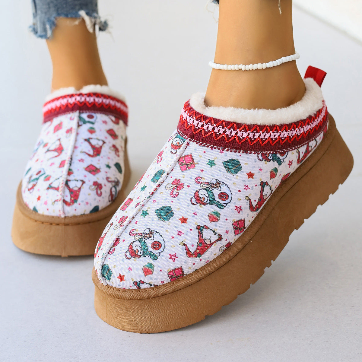 Botas de tobillo con estampado navideño de dibujos animados para mujer, zapatos informales con forro de felpa para el hogar, botas cortas cómodas de invierno