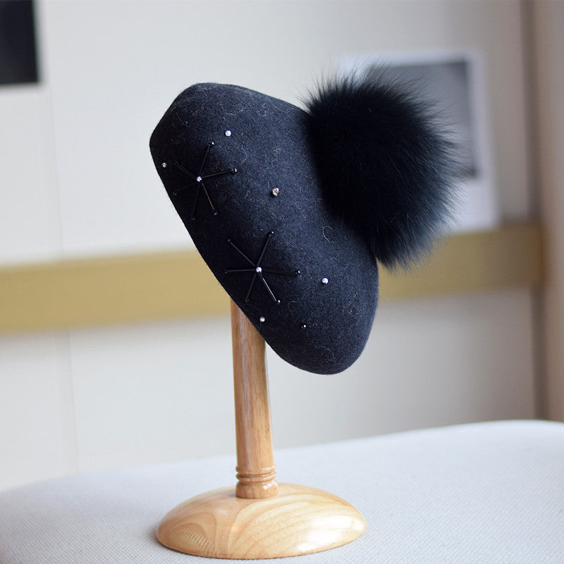 Gorro de lana retro elegante con bola de piel de zorro para mujer