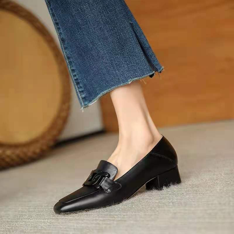 Slip-on British Metal Buckle Square Toe Leather Shoes