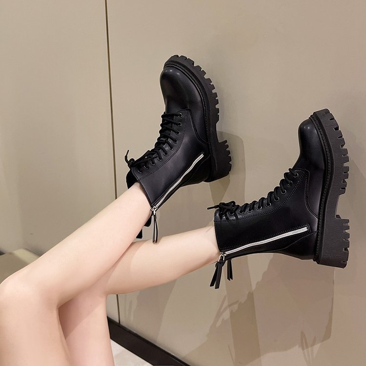 Botas de mujer con plataforma británica