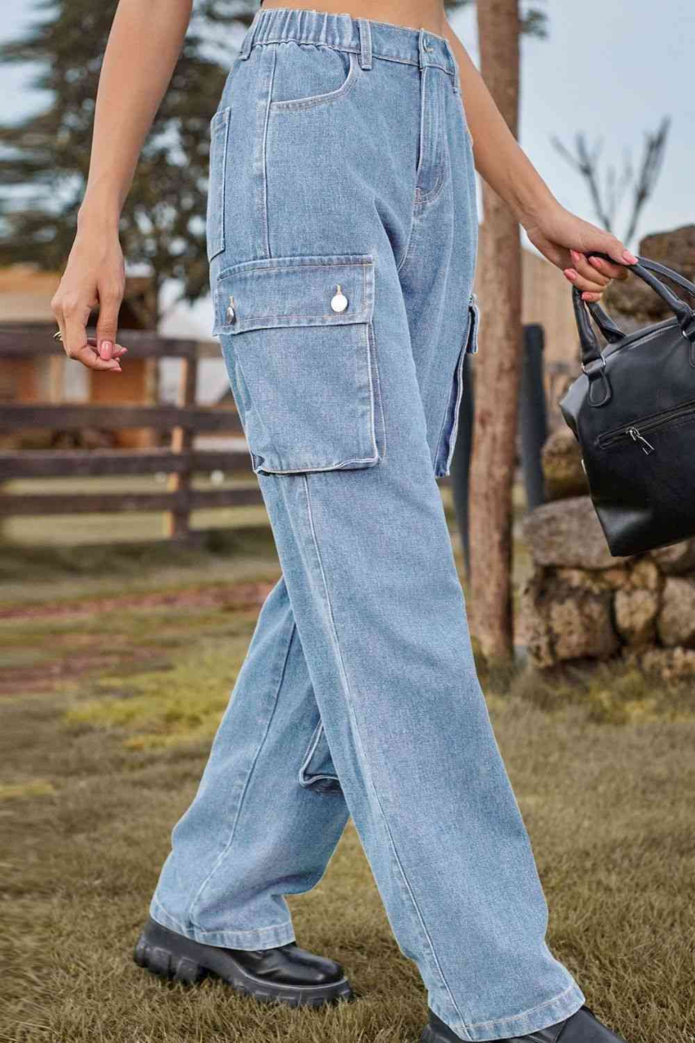 Jeans largos holgados con bolsillos