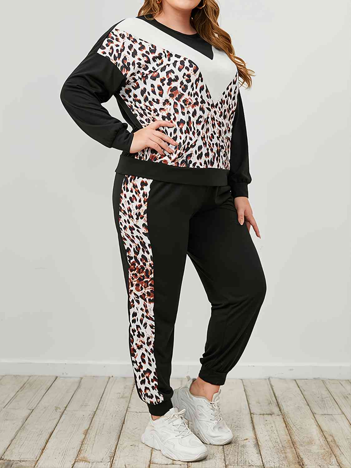 Plus Size Leopard Sweatshirt and Sweatpants Set