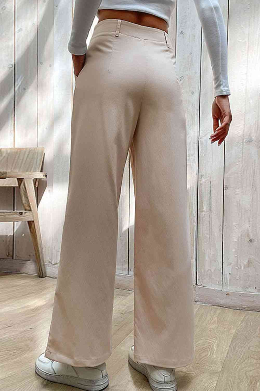 Pantalones anchos con costura central