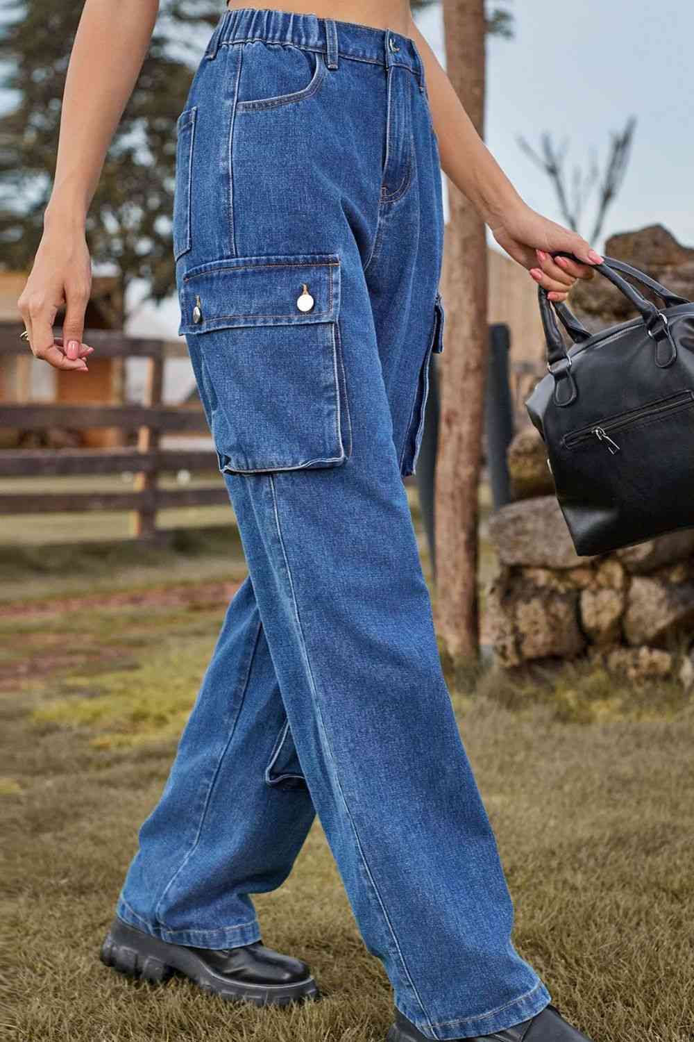 Jeans largos holgados con bolsillos